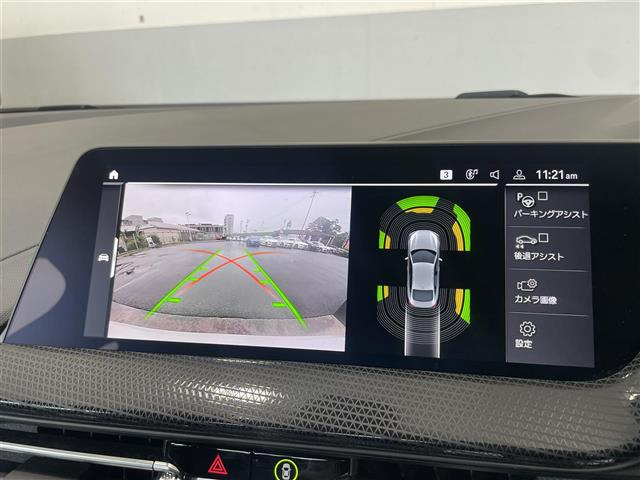 2シリーズグランクーペ218d プレイ