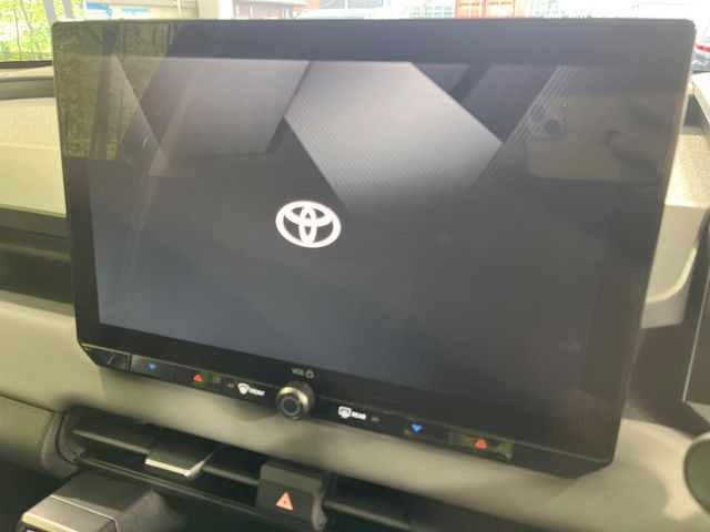 【12.9インチ ディスプレイオーディオ】大画面のディスプレイはAppleCarPlayやAndroidAutoが利用可能。大きな画面でスマホナビアプリ等が利用いただけます♪