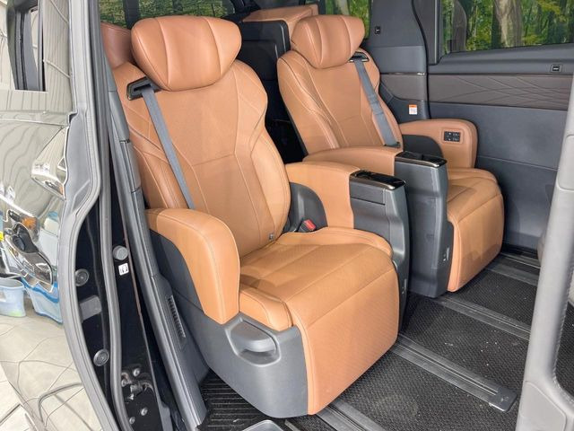 ���ڒ����̓E�H�[�N�X���[�ƂȂ��Ă���܂��B���ڂƎO��ڂ̈ړ�����~�肪�Ƃ��Ă��y�ɂȂ�̂ŁA���~��̍ۂ��X�g���X�������邱�Ƃ͂���܂����