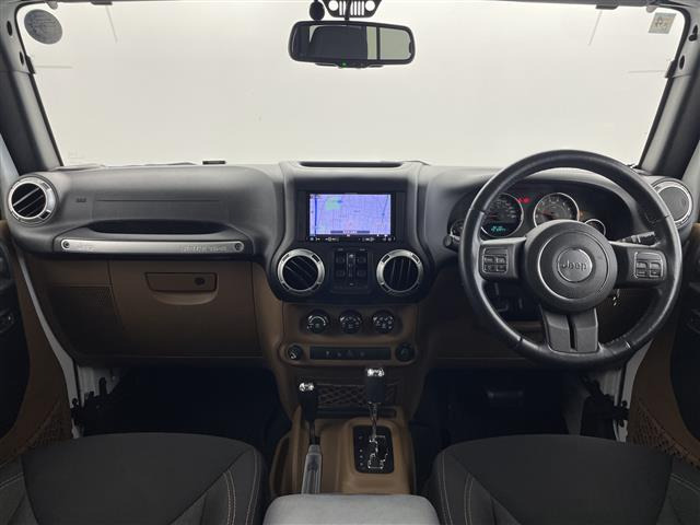 ラングラーアンリミテッド サハラ 4WD