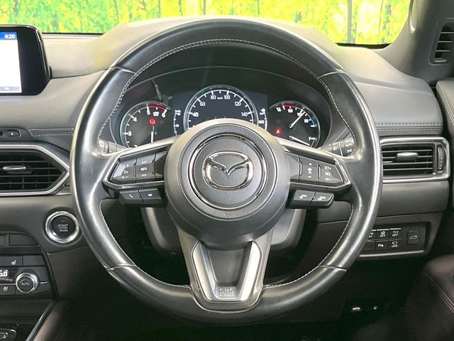 【ステアリングスイッチ】運転中、前方から目線をそらすことなく、オーディオ等の操作が可能な便利機能!安心&快適なドライブを演出してくれます♪