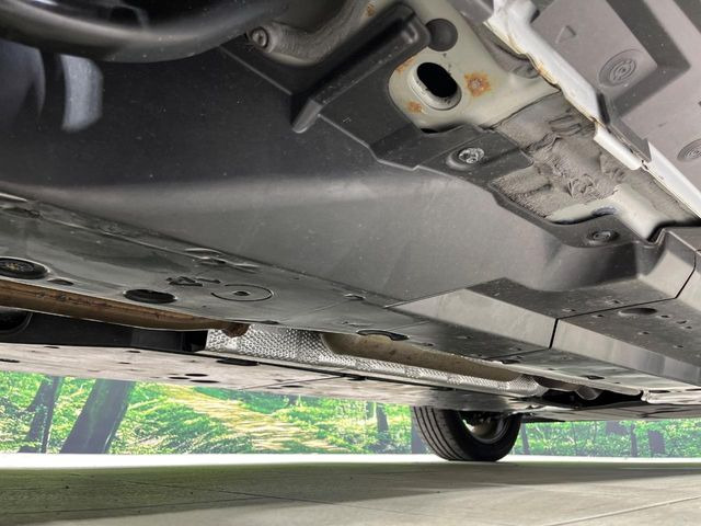 下回りがきれいなうちに、防錆加工の施工がオススメ。降雪地域はもちろん、沿岸部にお住いの方や、趣味でマリン・ウィンタースポーツをされる方にご好評いただいております。