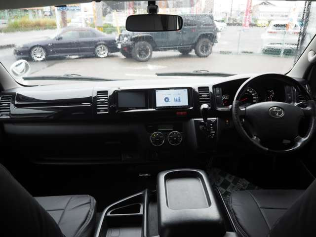 ハイエース2.7 GL ロング ミドルルーフ 4WD