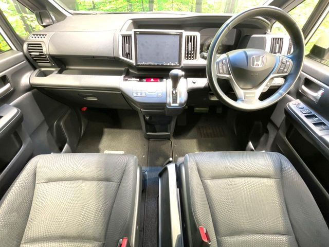 ステップワゴン2.0 スパーダ Z