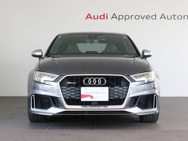 RS3スポーツバック2.5 4WD
