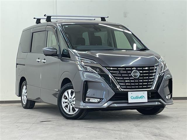 セレナ2.0 ハイウェイスターV 4WD