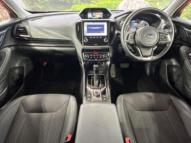 フォレスター1.8 XT エディション 4WD