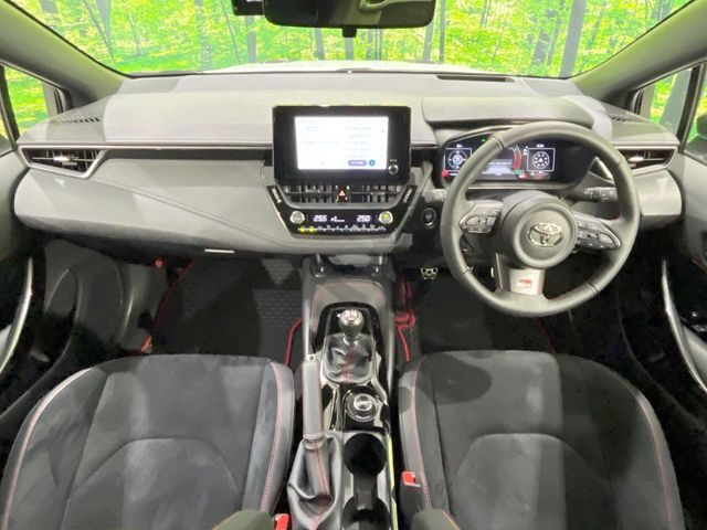 GRカローラ1.6 RZ 4WD