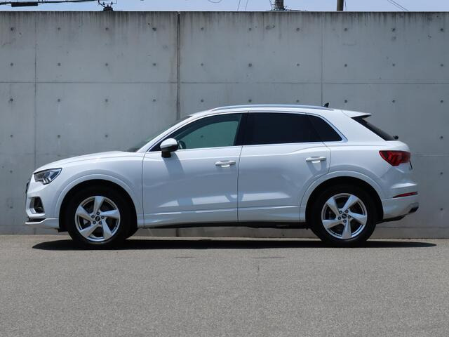 Q335 TFSI アドバンスド