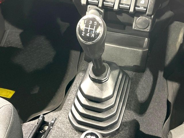 ジムニーシエラ1.5 JC 4WD