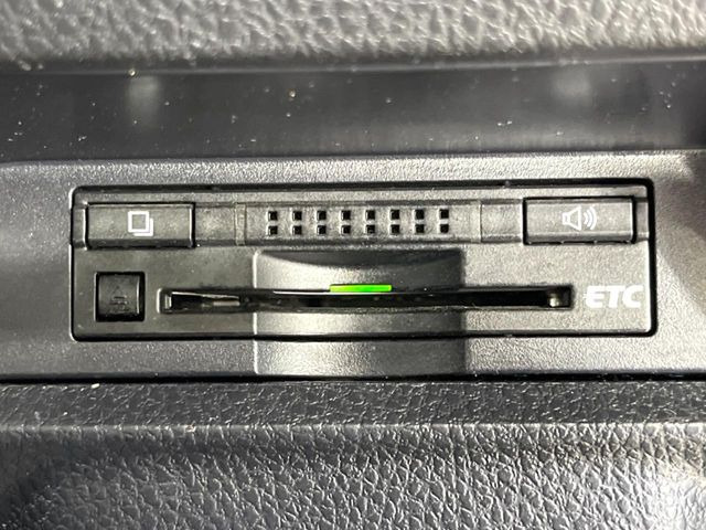 【ETC】高速道路の料金所をストレスなく通過!話題のスポットやサービスエリアに多い「スマートIC」利用時は必須のアイテムです。当店でセットアップを実施、ご納車当日からすぐにご利用いただけます!