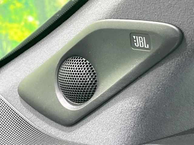 �yJBL�T�E���h�V�X�e���t�������i�r�z�[���̃i�r�@�\�͂������A���x�ȃ`���[�j���O�\�͂����ڂ���Ă���A�������ȉ��y�����y���݂��������܂���