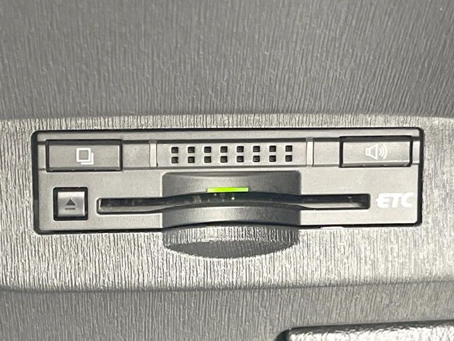 【ETC】高速道路の料金所をストレスなく通過!話題のスポットやサービスエリアに多い「スマートIC」利用時は必須のアイテムです。当店でセットアップを実施、ご納車当日からすぐにご利用いただけます!