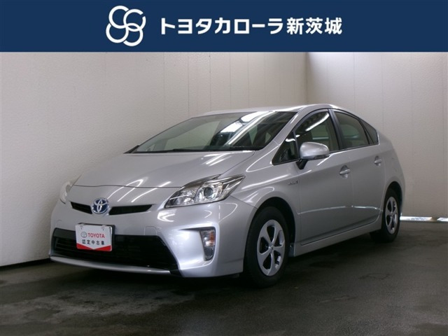 プリウス1.8 S
