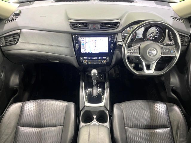 エクストレイル2.0 20Xi
