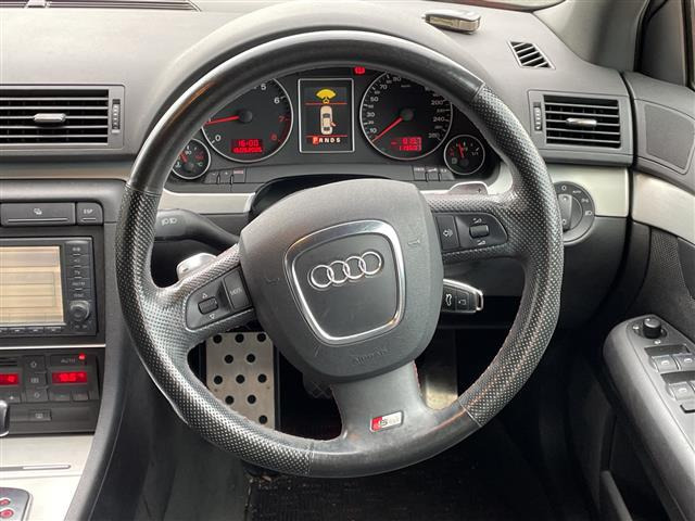 A4アバント2.0 TFSI クワトロ 4WD