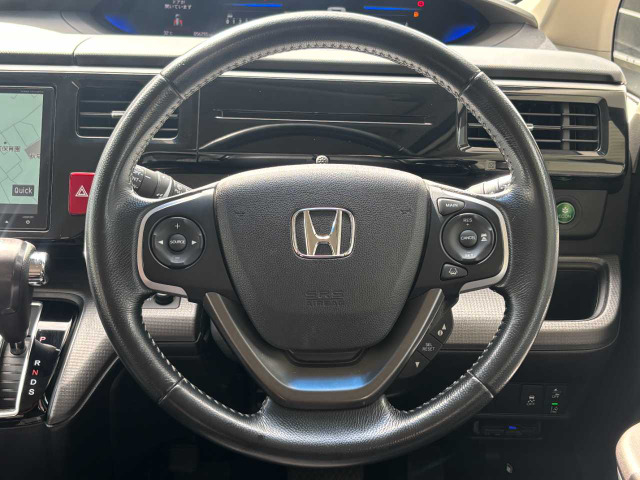 ステップワゴン1.5 スパーダ