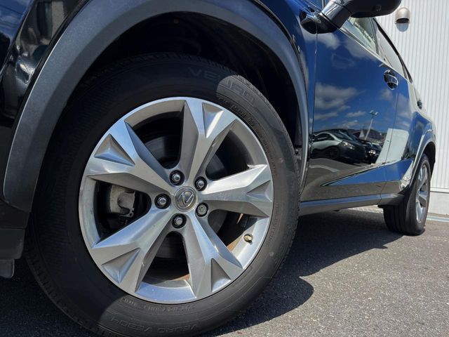 �y�����A���~�z�C�[���z�O�ςɃ}�b�`���������A���~�z�C�[���𑕒����Ă���܂��B�e��ЊO�A���~�z�C�[����A�X�^�b�h���X�^�C�����戵�����Ă���܂��B���񂲑��k����������