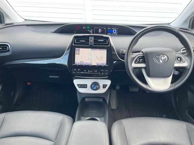 プリウス1.8 S ツーリングセレクション