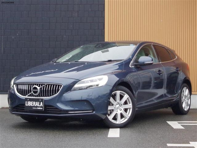 V40D4 インスクリプション ディーゼル