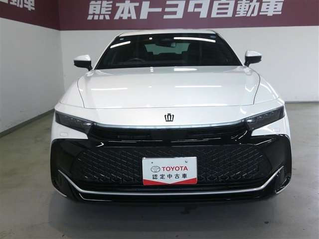 クラウンクロスオーバー2.5 G アドバンスト レザー パッケージ E-Four 4WD