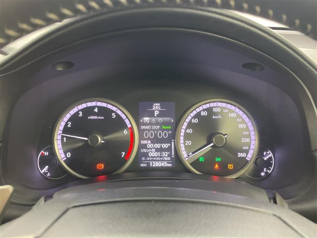NX200t Fスポーツ