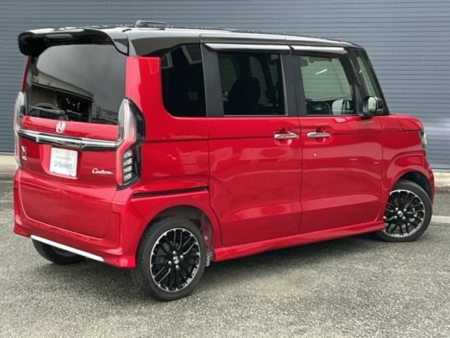 N-BOXカスタムL ターボ 4WD