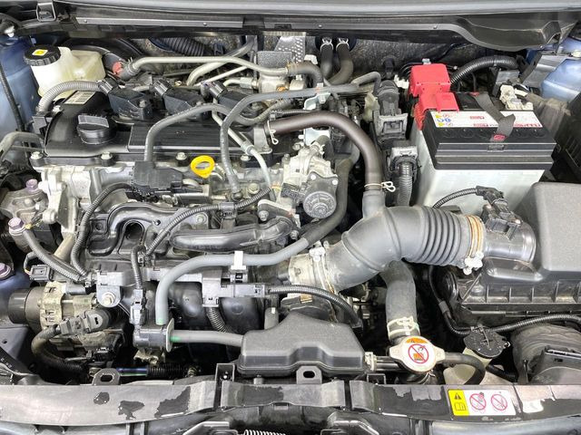 親切・丁寧な専門メカニックスタッフが応対!・車検・点検整備・事故等の修理などアフターサービスも安心。お車のカスタマイズもネクステージのサービススタッフまでご相談ください!