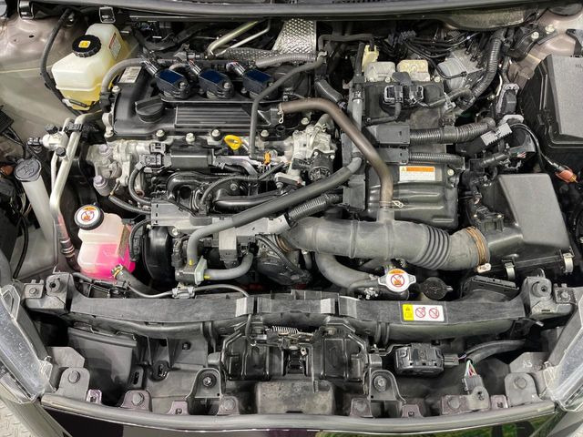 親切・丁寧な専門メカニックスタッフが応対!・車検・点検整備・事故等の修理などアフターサービスも安心。お車のカスタマイズもネクステージのサービススタッフまでご相談ください!