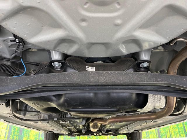 下回りがきれいなうちに、防錆加工の施工がオススメ。降雪地域はもちろん、沿岸部にお住いの方や、趣味でマリン・ウィンタースポーツをされる方にご好評いただいております。