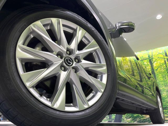 �y����19�C���`�A���~�z�C�[���z�O�ςɃ}�b�`���������A���~�z�C�[���𑕒����Ă���܂��B�e��ЊO�A���~�z�C�[����A�X�^�b�h���X�^�C�����戵�����Ă���܂��B���񂲑��k����������