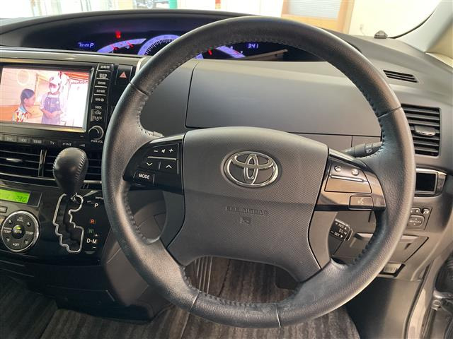 エスティマ2.4 アエラス プレミアム エディション 4WD