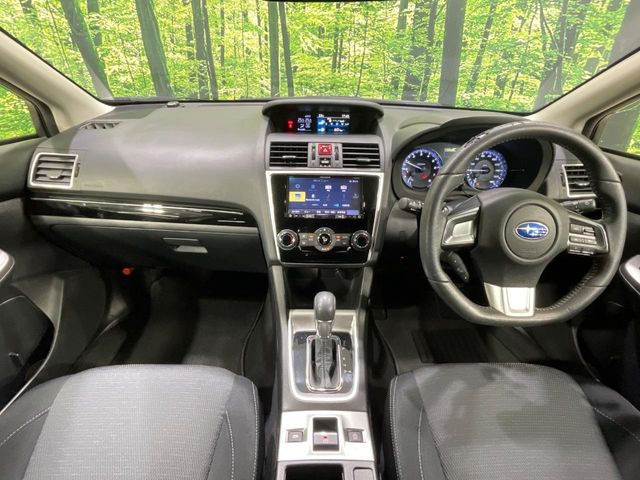 レヴォーグ1.6 GT アイサイト 4WD