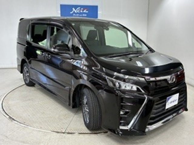 ヴォクシー2.0 ZS 4WD
