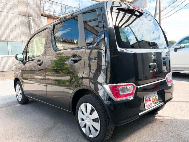 当店では軽自動車から普通車まで幅広くオールメーカーの車種・色・グレードを豊富に揃えております。