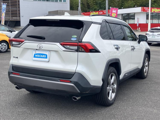 RAV42.0 G 4WD
