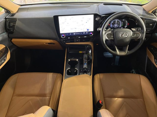 NX350h バージョンL