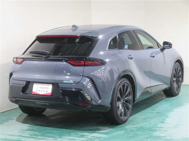 クラウンスポーツ2.5 Z E-Four 4WD