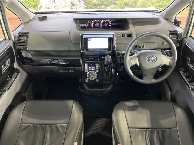 ヴォクシー2.0 ZS 煌II