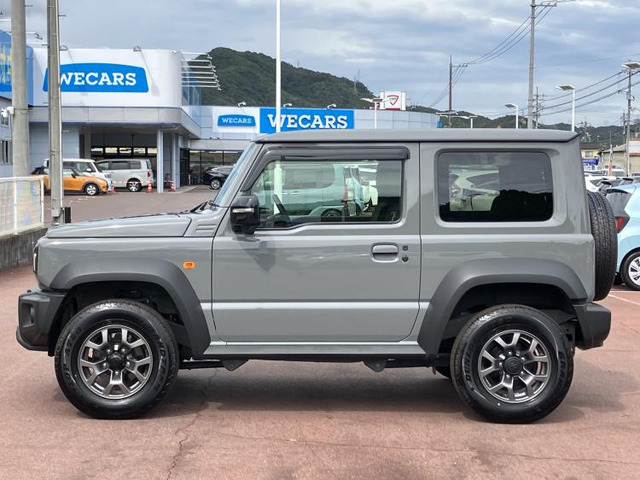 ジムニーシエラ1.5 JC 4WD