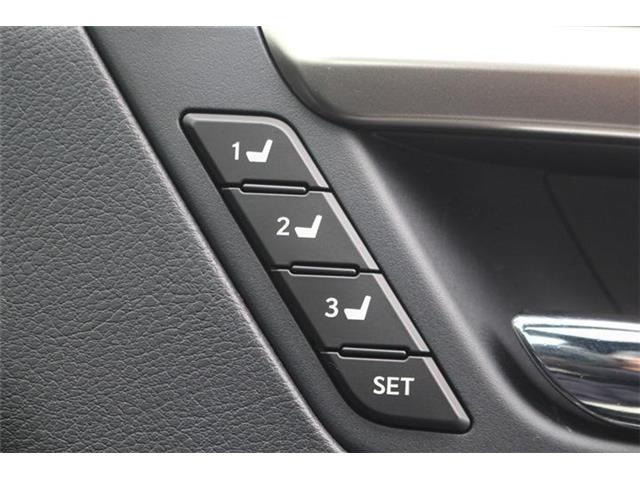 こだわりがあってなかなか気に入ったお車がないそこのお客様!全国のオークションからピッタリの1台を探すことが可能です。ぜひ一度お問い合わせください。