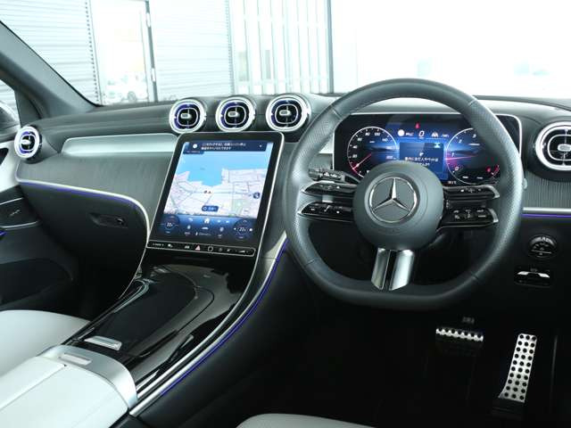 GLC220d 4マチック (ISG) AMGラインパッケージ  4WD