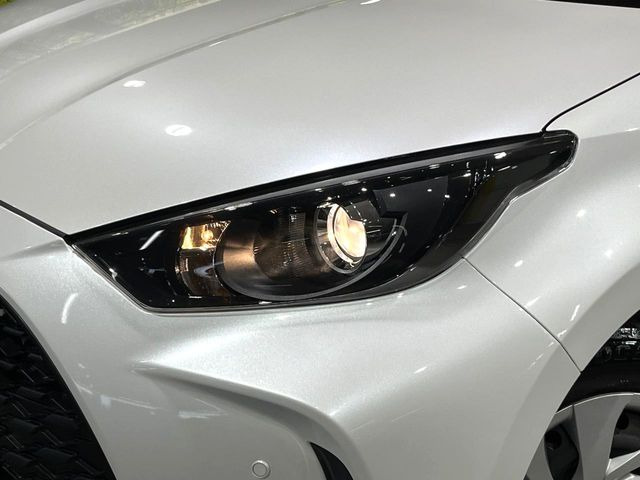 夜間や荒天時により良好な視界で安心な走行をご希望される方には【高輝度LEDヘッドライト】の取付がおすすめ!多くのお客様にご好評いただいております♪