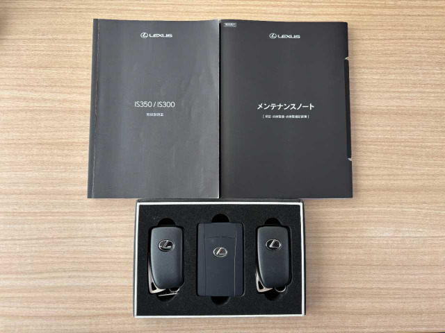 IS350 Fスポーツ モード グリッター