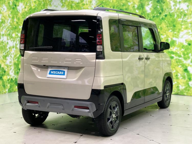 デリカミニT プレミアム デリマル パッケージ 4WD