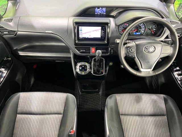 ヴォクシー2.0 ZS
