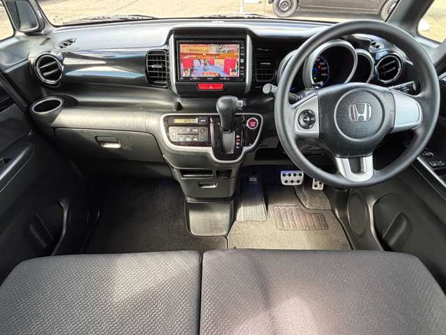 N-BOXカスタムG Lパッケージ 4WD