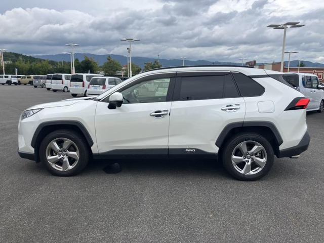 RAV42.0 G 4WD