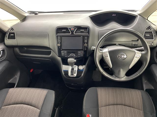 セレナ2.0 ハイウェイスター Vセレクション+Safety II S-HYBRID