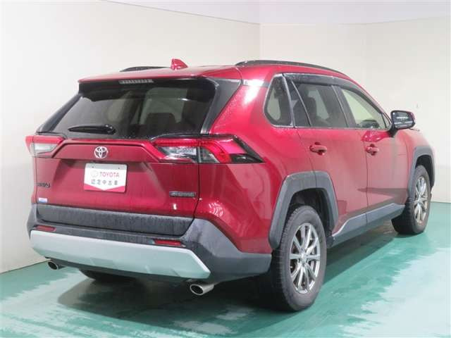 RAV42.0 アドベンチャー 4WD